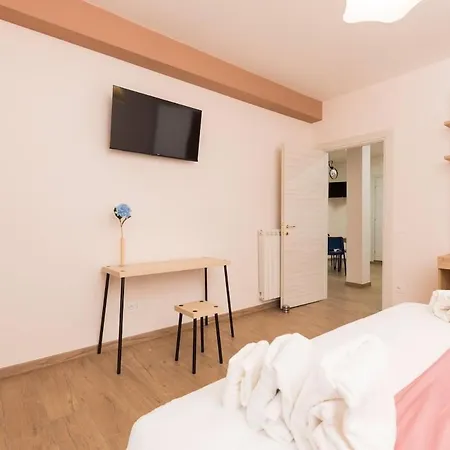 Comfy&Stylish Apt In Rome-3